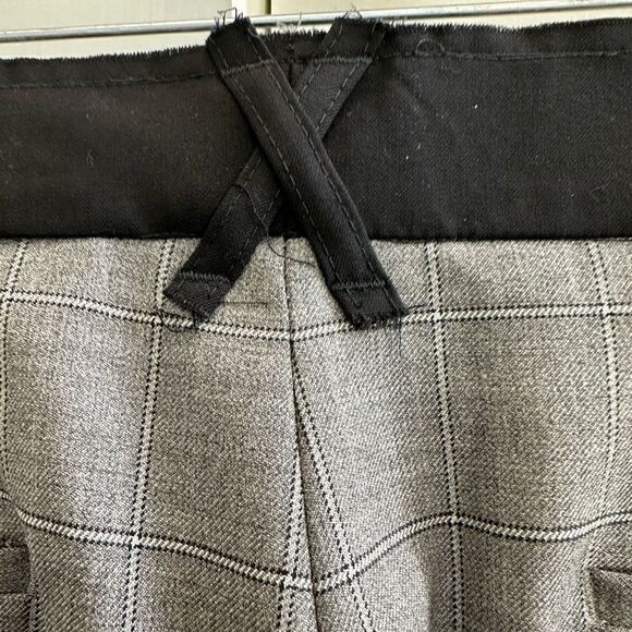 Each Other gray dress pants with writing down the side of the leg in size large - Picture 8 of 15
